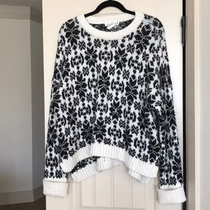 H&M oversized black and white patterned sweater